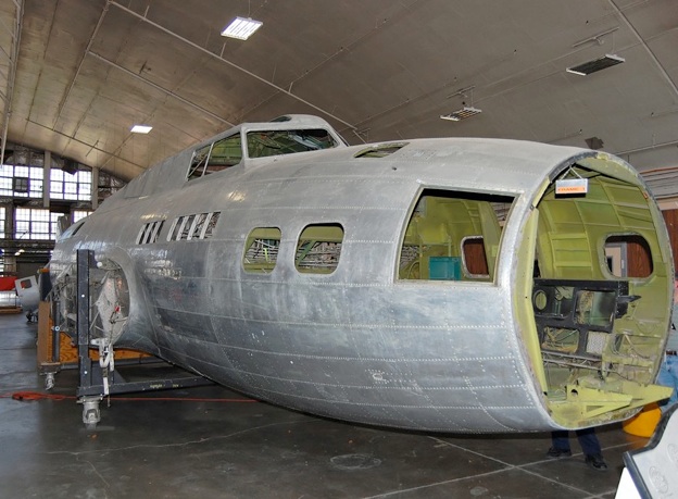 Memphis Belle, April, 2009: Fuselage And Flight Deck